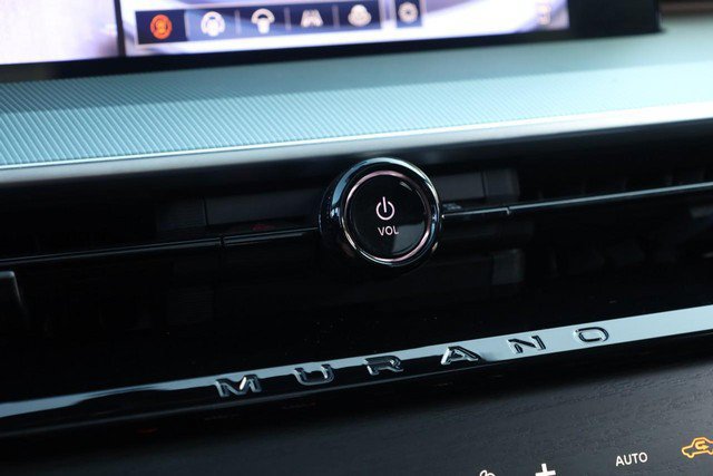 Certified 2025 Nissan Murano SL AWD/4WD image 16