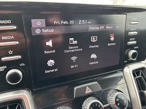 Used 2023 Kia Sorento LX image 21