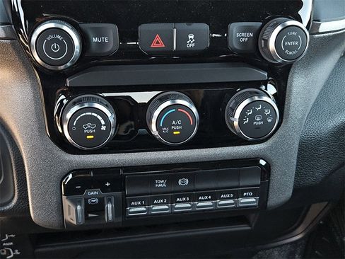 New 2026 RAM 5500 Tradesman w/ Chrome Appearance Group image 27