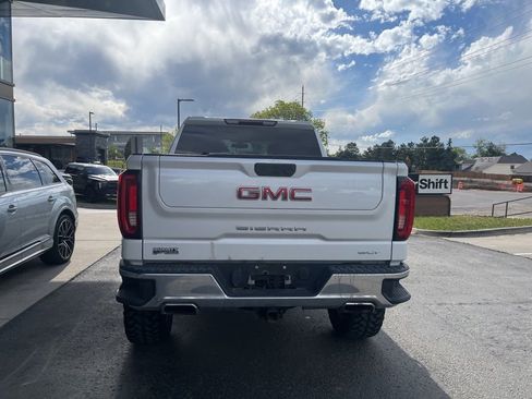 Used 2020 GMC Sierra 1500 SLT w/ X31 Off-Road Package AWD/4WD image 5
