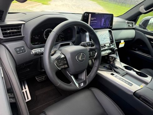 New 2026 Lexus LX 600 F Sport AWD/4WD image 3