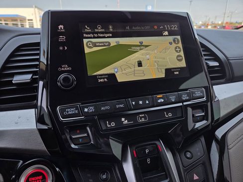 Certified 2022 Honda Odyssey Touring image 9