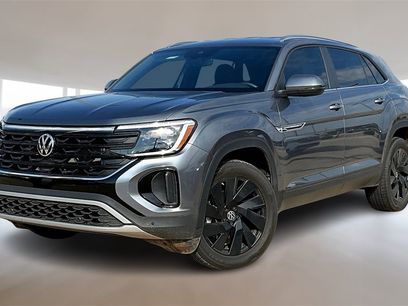 Certified 2025 Volkswagen Atlas Cross Sport SE w/ Black Wheel Package