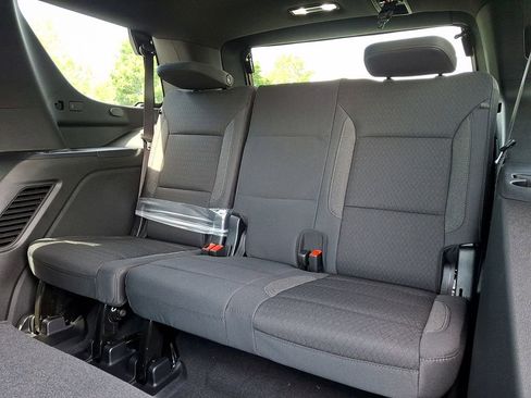 New 2026 Chevrolet Tahoe LS w/ LPO, Dark Essentials Package AWD/4WD image 7
