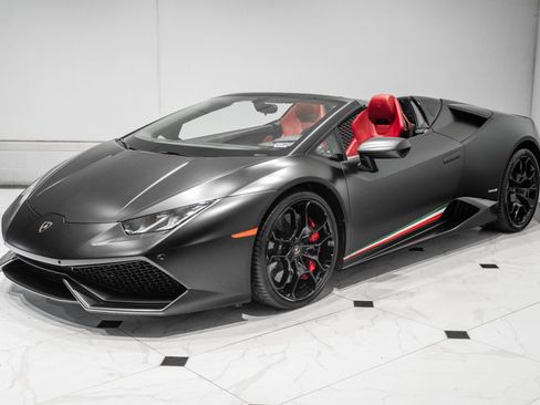 Used 2016 Lamborghini Huracan LP 610-4 AWD/4WD image 4
