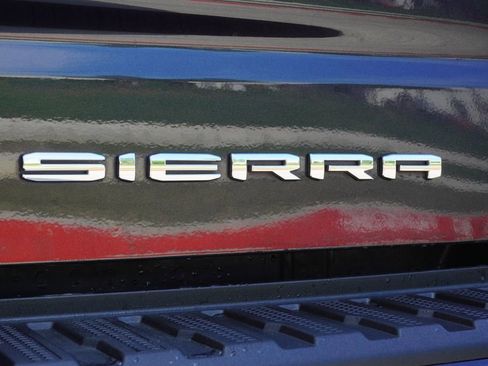 Used 2022 GMC Sierra 1500 Denali Ultimate AWD/4WD image 9