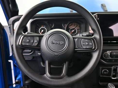 Used 2026 Jeep Wrangler Unlimited Sport AWD/4WD image 11