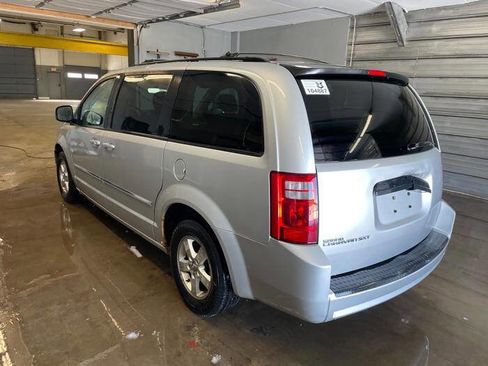 Used 2008 Dodge Grand Caravan SXT image 51