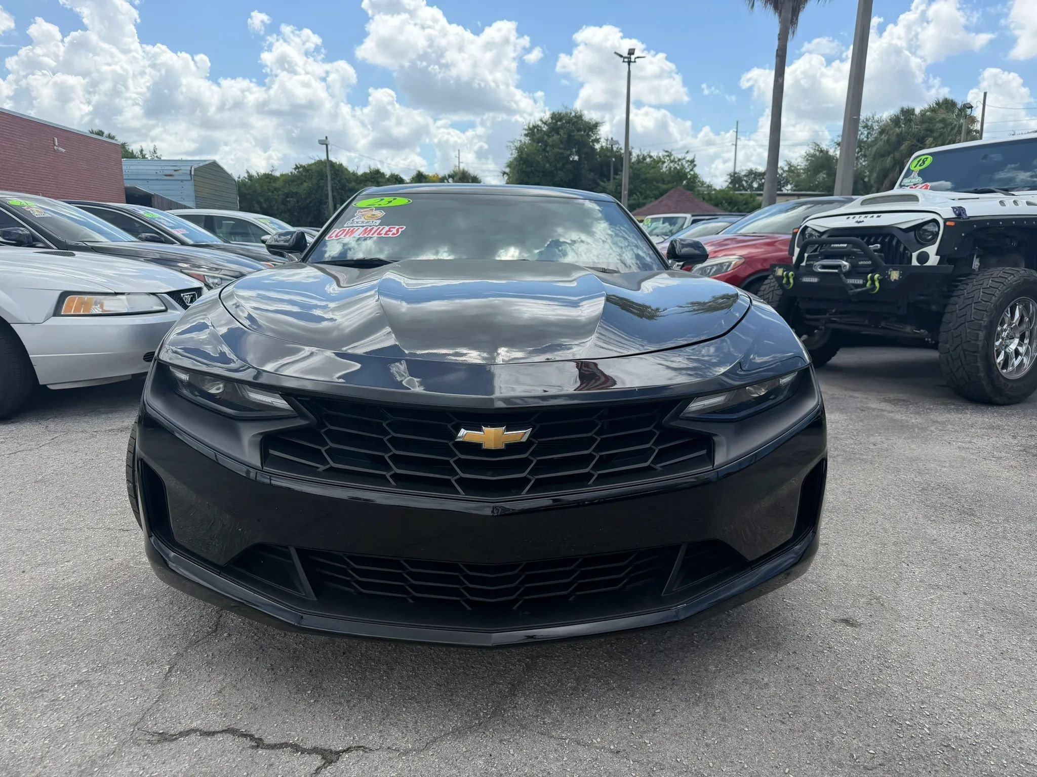 Used 2023 Chevrolet Camaro LT RWD image 2