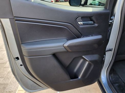 New 2026 GMC Canyon Elevation w/ Convenience Package image 40