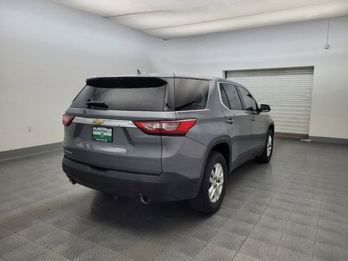 Used 2018 Chevrolet Traverse LS FWD image 9