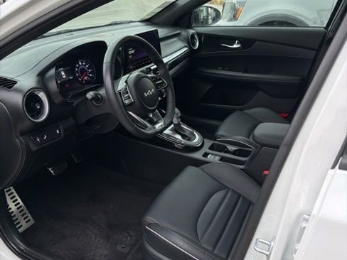 Certified 2024 Kia Forte GT-Line w/ GT-Line Premium Package image 11