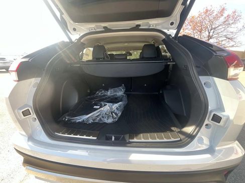 New 2026 Mitsubishi Eclipse Cross SE AWD/4WD image 15