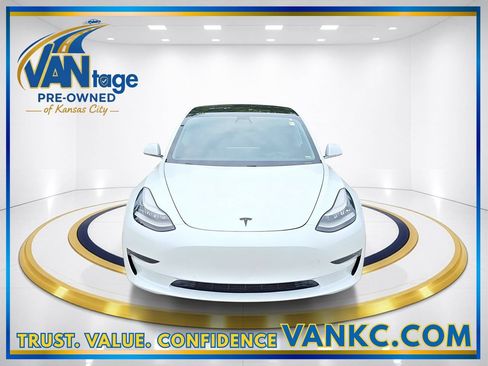 Used 2019 Tesla Model 3 Long Range AWD/4WD image 2