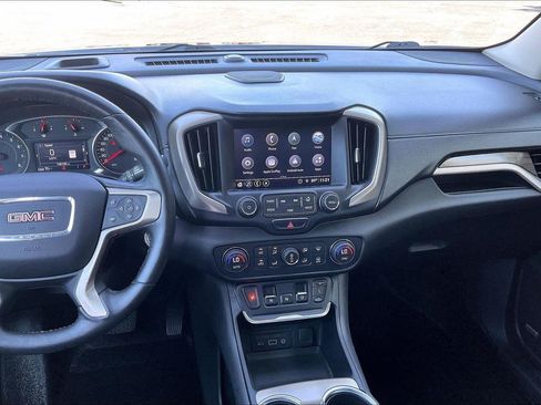 Used 2018 GMC Terrain Denali w/ GMC Pro Grade Package AWD/4WD image 6