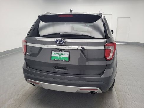 Used 2017 Ford Explorer XLT w/ Equipment Group 202A image 7