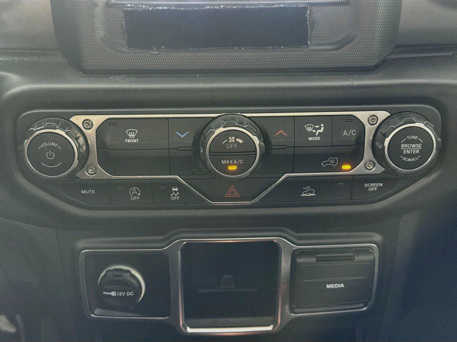 Used 2023 Jeep Wrangler Sport AWD/4WD image 20