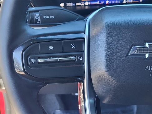 Used 2024 Chevrolet Colorado ZR2 w/ ZR2 Convenience Package III image 12