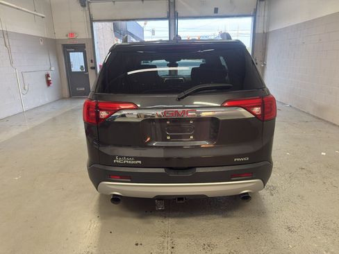 Used 2017 GMC Acadia SLE AWD/4WD image 7