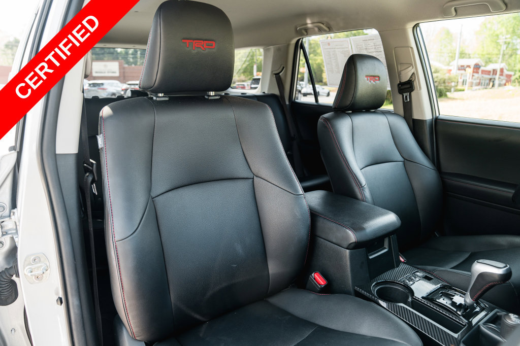 Used 2024 Toyota 4Runner TRD Off-Road Premium AWD/4WD image 29
