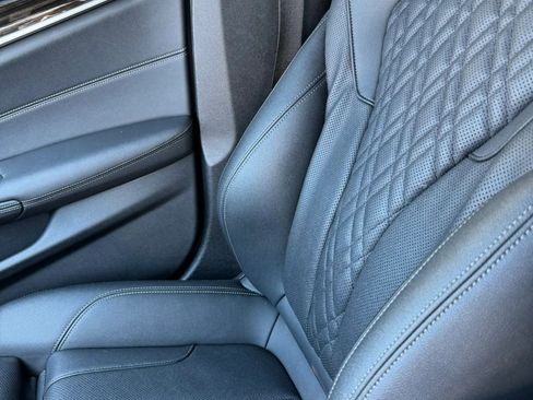 Used 2022 BMW 530i xDrive w/ Convenience Package image 18