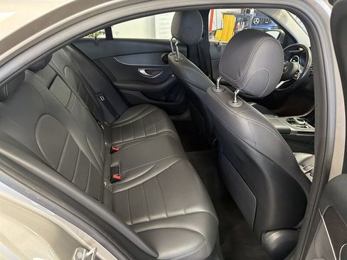 Used 2019 Mercedes-Benz C 300 Sedan w/ Premium Package image 32