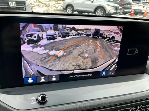 Used 2023 Honda Accord Sport image 25