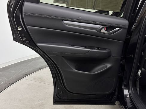 Used 2025 MAZDA CX-5 AWD 2.5 S w/ Select Package image 23