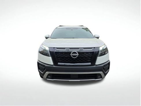 Used 2025 Nissan Pathfinder Rock Creek image 3