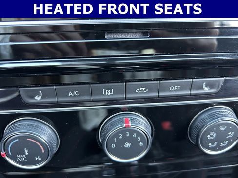 Used 2019 Volkswagen GTI Rabbit Edition image 5