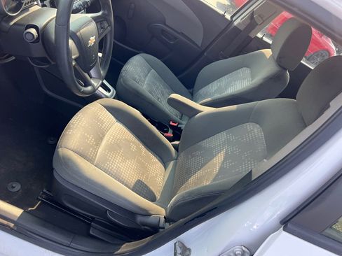 Used 2016 Chevrolet Sonic LS image 11