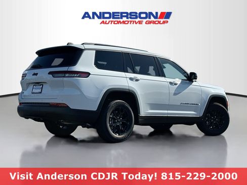 New 2026 Jeep Grand Cherokee L 4WD image 2