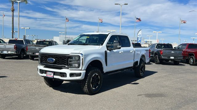 Certified 2024 Ford F350 Lariat w/ Lariat Ultimate Package AWD/4WD image 8
