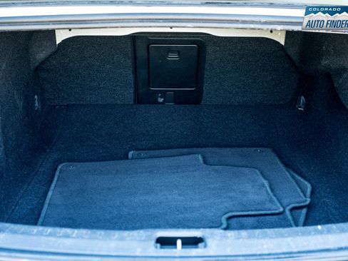 Used 2018 Volvo S90 T5 Momentum w/ Convenience Package image 26