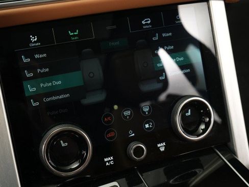 Used 2019 Land Rover Range Rover Long Wheelbase Autobiography AWD/4WD image 53