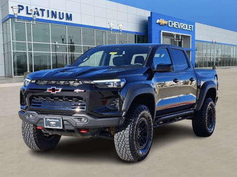 Used 2024 Chevrolet Colorado ZR2 w/ ZR2 Bison Edition image 2