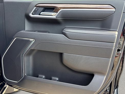 New 2025 Chevrolet Silverado 1500 LT image 10