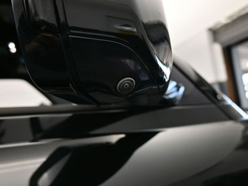 Used 2023 Land Rover Defender 90 X image 44