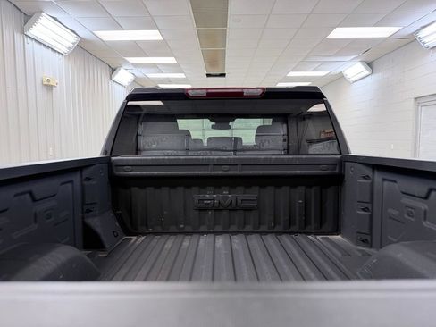 Used 2025 GMC Sierra 1500 Elevation w/ X31 Off-Road Package AWD/4WD image 26