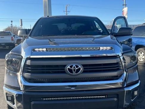 Used 2015 Toyota Tundra SR5 image 1