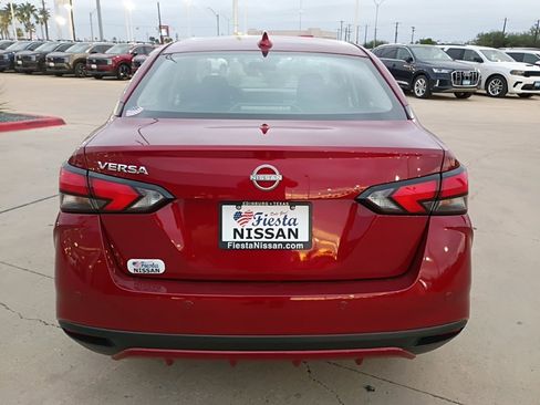 New 2025 Nissan Versa SV w/ Trunk Package image 5