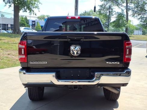 Used 2024 RAM 2500 Laramie AWD/4WD image 7