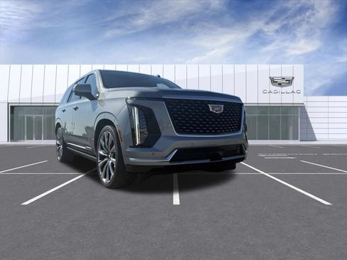 Certified 2026 Cadillac Escalade Luxury w/ Touring Package AWD/4WD image 8