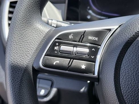 Certified 2026 Kia Seltos LX AWD/4WD image 13
