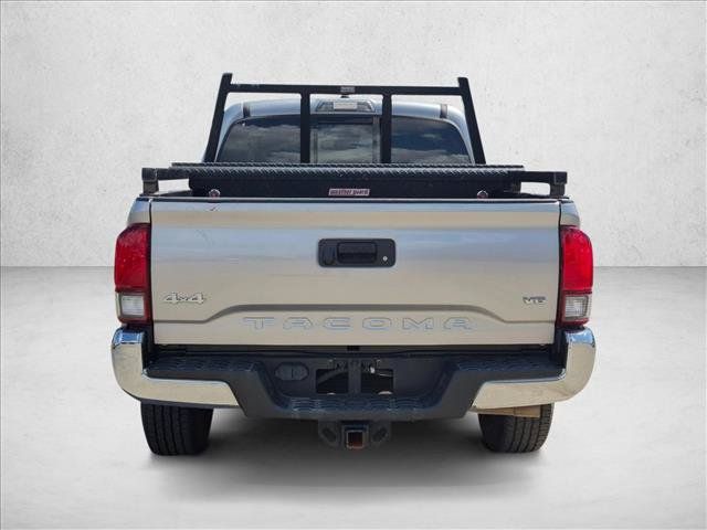 Used 2021 Toyota Tacoma SR5 AWD/4WD image 6
