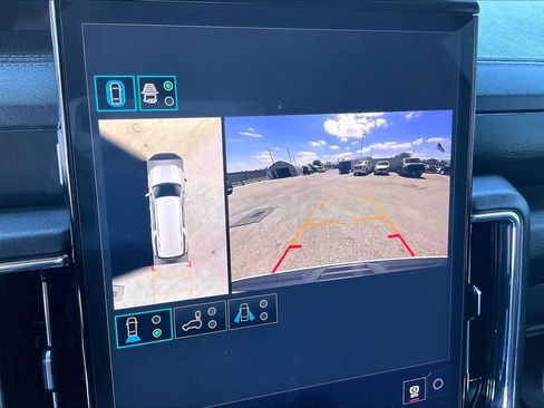 Used 2026 GMC Yukon XL Denali w/ Sun & Power Step Package RWD image 27