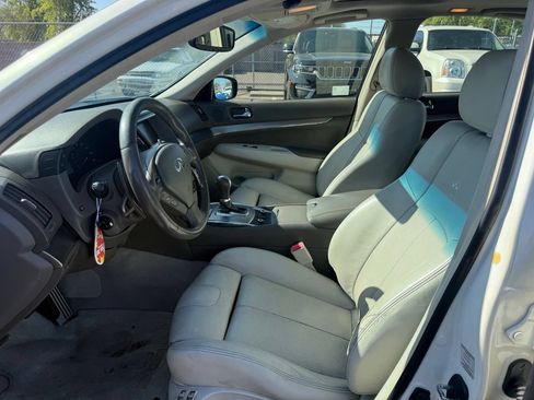 Used 2012 INFINITI G37 x Sedan w/ Premium Pkg AWD/4WD image 12