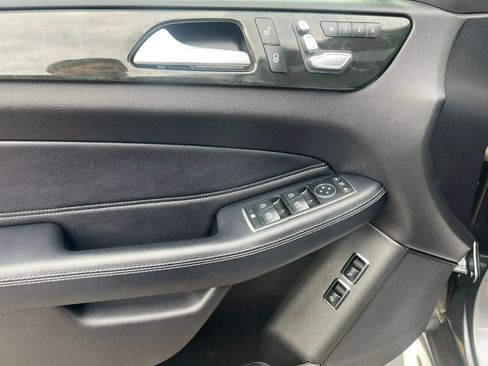 Used 2018 Mercedes-Benz GLS 450 4MATIC image 15