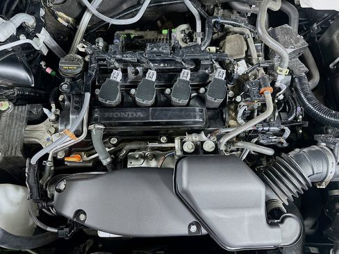 Used 2025 Honda CR-V LX image 31