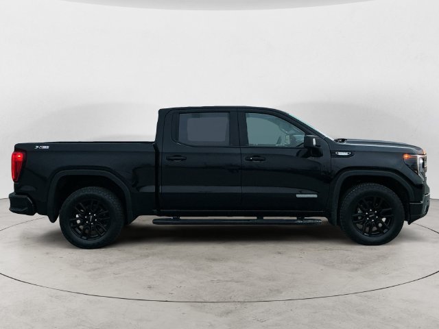 Used 2025 GMC Sierra 1500 Elevation w/ Elevation Premium Package AWD/4WD image 4